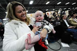 老闆小孩決定薪水  新生兒讓CEO薪資態度大不同