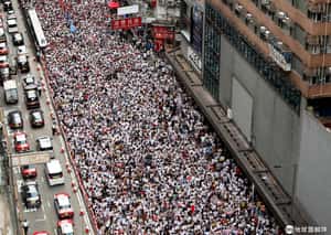 【手機一直滑的地球 24小時】06/09 他們上街反對《送中條款》