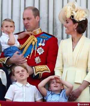 【放空的地球 24小時】06/08 在閱兵儀式上，成為亮點的小王子