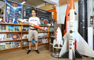 火箭阿伯吳宗信二度集資！拚明年七月發射，續寫台灣「太空夢」