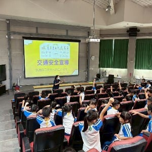南投縣草屯鎮草屯國民小學