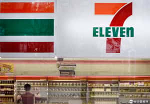 「再這樣下去一定會過勞死」日本7–11不准加盟店縮短營業時間惹議