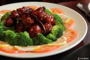 【地球放映室】紅遍全美的雞料理  電影「尋找左宗棠」揭密美食來自哪裡