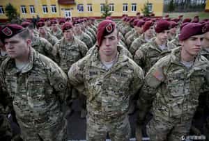 武力抗衡求和平   美國增援烏克蘭23億軍備