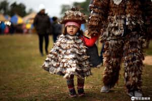 「這一天，他們是鳥不是人」向聖人致敬  巴拉圭羽毛節