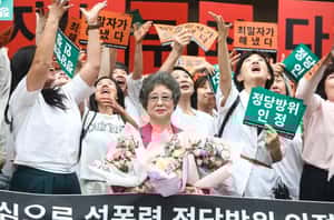 咬斷性侵犯舌頭卻反被判刑！61年後再審判定無罪　南韓79歲阿嬤含淚高喊：我是受害者