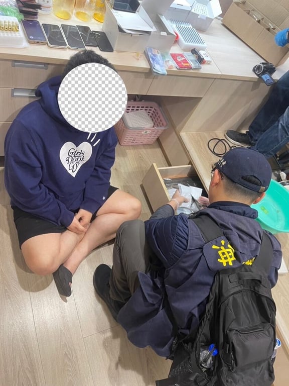 「緝毒犬神鼻出擊」新北警雷霆斬亂「麻」行動現場曝光