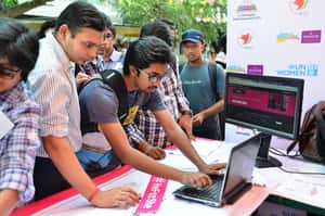 想進印度頂尖大學？請先考進補習班