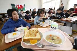 新型肺炎的停課政治學（下篇）｜民以食為天