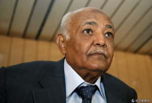 領導人妥協下台 葉門簽停戰協定