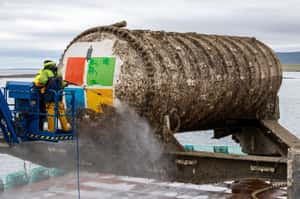 資料中心沉睡蘇格蘭水下2年見光，故障率降到8分之一！微軟看到了什麼機會？