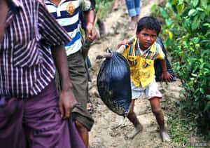 相較於國際期待，為什麼翁山蘇姬對洛興雅難民態度被動？