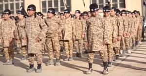 鼓勵孩子把砍下的頭當球踢   伊斯蘭國教出只懂仇恨的娃娃兵