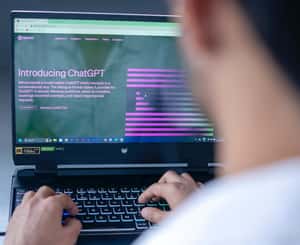 利用AI製作假新聞！中國第一起ChatGPT犯罪遭逮捕