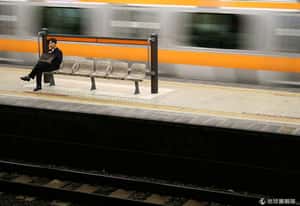 欲徹底消除長工時 DNA，日本政府用錢鼓勵企業讓員工回家