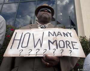 手無寸鐵遭開 8槍   美國再傳黑人遭警槍殺