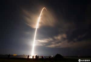 光到底跑多快？  NASA科學家自製動畫告訴你