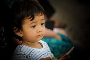 【地球圖書館】大人那些權威式的善意，讓我們全躺平了？