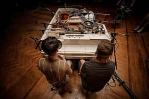 令人過目不忘、集20種樂器於一身的「混血」鋼琴