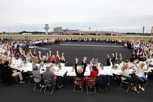 【地球 24小時】08/07 三千人齊聚一堂