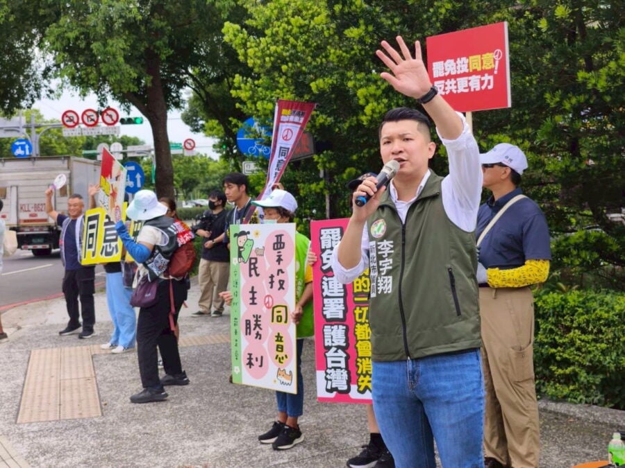 罷免倒數！李宇翔怒轟洪孟楷「舔共又造謠」　籲726送他下台