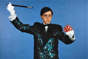 34年前假扮男性進入魔術協會　英國魔術師以女性身分重返「魔術圈」