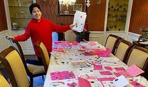 「我不認識你，但祝你情人節快樂」1.6萬張寫給陌生人的情人節卡片