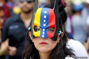 「不要獨裁者馬杜洛」委內瑞拉發動反政府遊行總動員