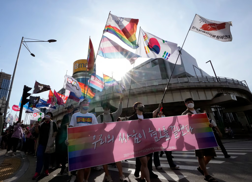 拒絕同志遊行場地申請，首爾市政府卻許可基督教音樂會舉辦