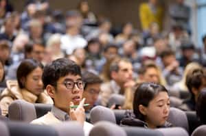 奉行菁英主義  韓名校迷思濃