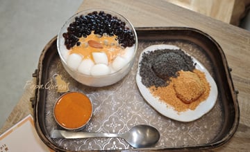 第二市場冰店太懂了！古早味挫冰配燒麻吉，熱的冷的就是要一起來 泰奶刨冰好迷人