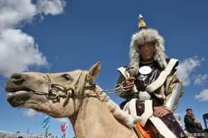 蒙古人的熱血運動競賽「納達慕」