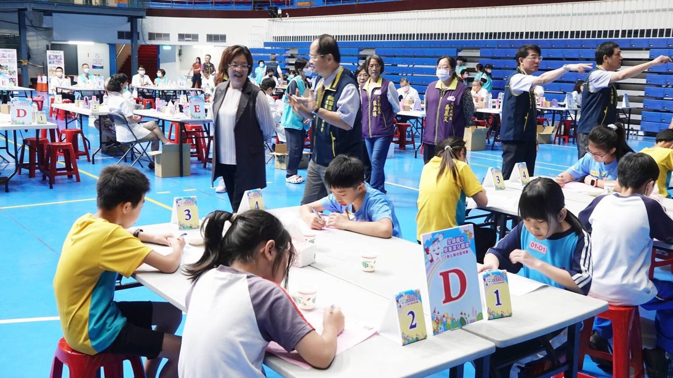 國小學童潔牙觀摩賽彰化預賽　小一到小四未治療齲齒率優於全國