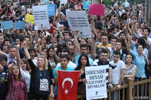 土耳其抗議公園改建購物中心