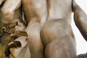 巴西參議員疑挪用公款 警方找到藏錢處：屁股之間