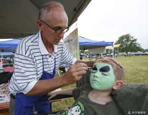 歡迎來到地球  美國小綠人節
