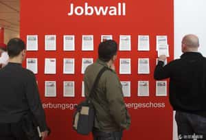 找工作季節 數千難民到德國就業博覽會