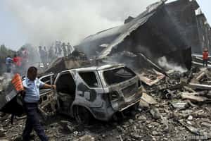 印尼軍機墜毀市區釀百死