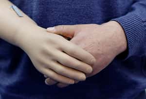 仿生肢體增加信心 巴勒斯坦截肢者出門不怕異樣眼光