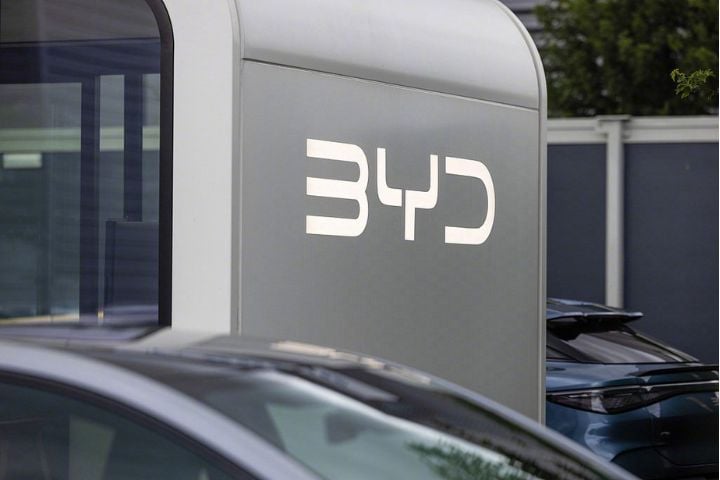  比亞迪反擊「車圈恆大」論 對長城汽車保留法律追訴權 