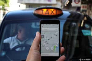 乘客不知道在開直播  美國Uber司機丟工作