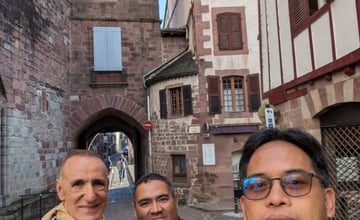 朝聖之旅D-1日–潘普洛納--->SJPP(Saint-Jean-Pied-de-Port) – 書。旅行