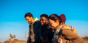 當多國加強取締，西班牙卻反向而行　政府：讓非法移民合法化，填補國家勞動力