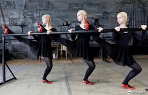 【遲來的地球 24小時】05/16 走上相同職涯的三胞胎