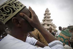 迦納要清真寺關擴音器 政府：要通知用Whatsapp就好