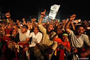 埃及再爆衝突 70人死亡