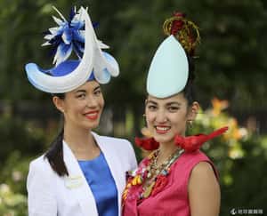 名媛比拚帽子戲法  英國賽馬盛宴再度來臨