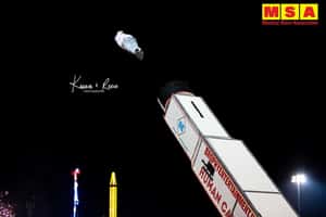 【DQ專訪】這個澳洲男人的工作是被當成人體砲彈發射出去