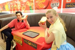 麥當勞靠科技轉型，推出「體驗未來」店面