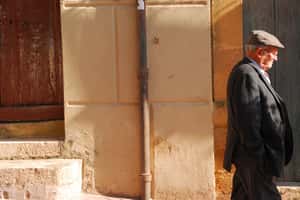 吸引人口遷入  義大利西西里島小鎮買房只要一歐元